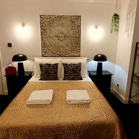 Rose Homestay Brighton - Free Parking Ensuite Studio Room Near Brighton Uni Exterior photo